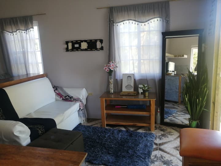 Upstairs Heaven Apartments for Rent in Negril, Westmoreland Parish