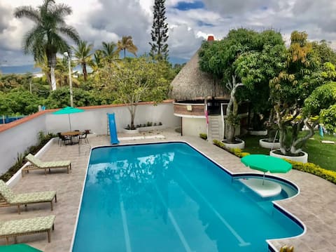 BEAUTIFUL PRIVATE ESTATE