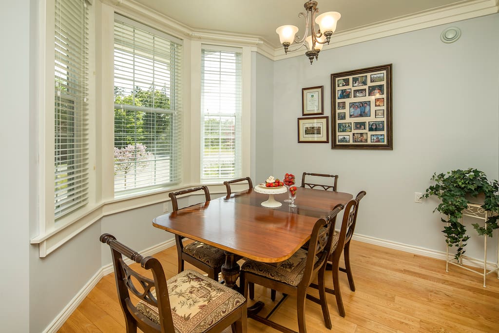 Breakfast room