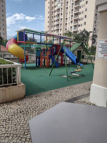 Apto com piscina no Recreio a 10 min da praia. Vem gallery image 2