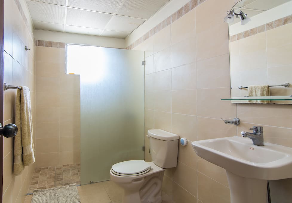 Main Bathroom.