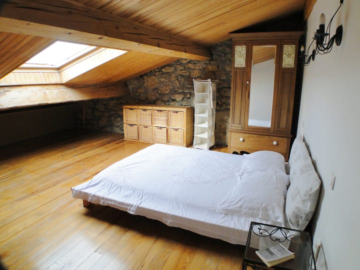 საძინებელი 2