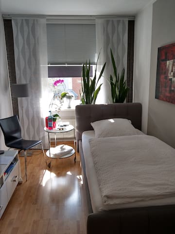 Airbnb Hamburg Vacation Rentals Places To Stay Hamburg