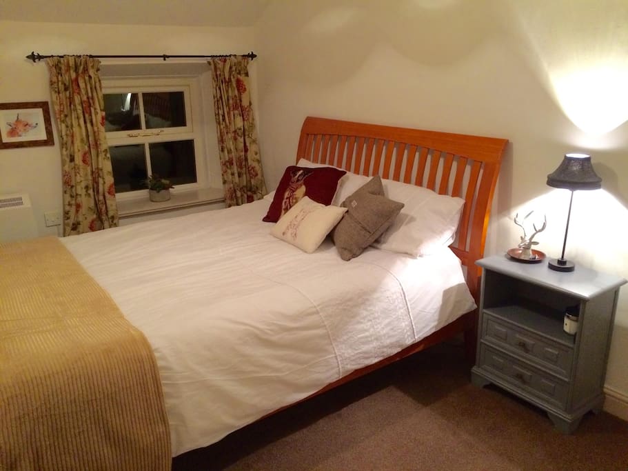 Master Bedroom - Overlooking Castle