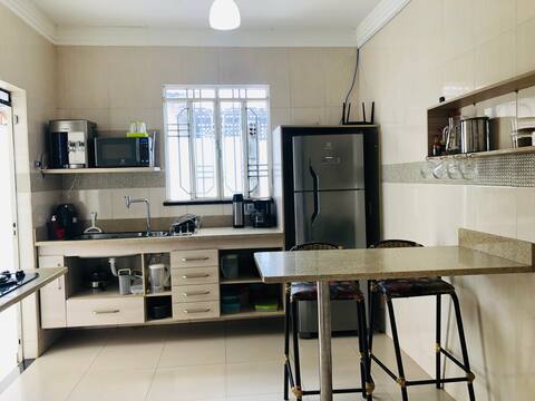 🏠 Spacious. Noble area. Próx. Ville Roy/Caçari.