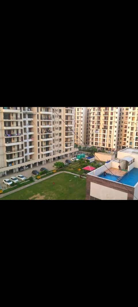 Party Big Bang House 1 Bhk Fully Furnished