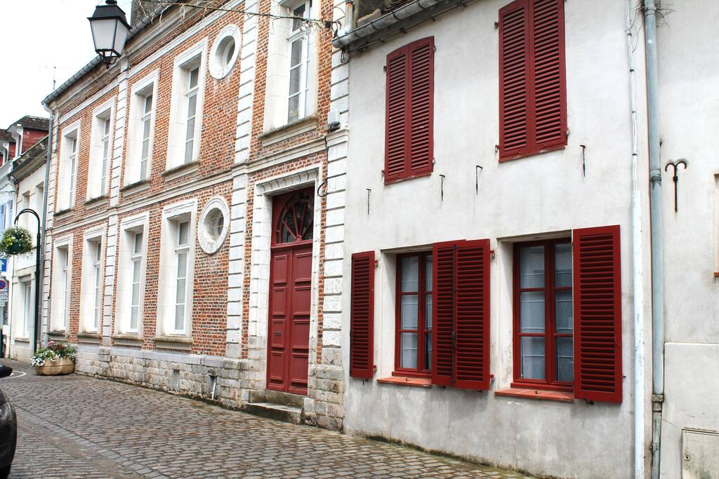 Façade
