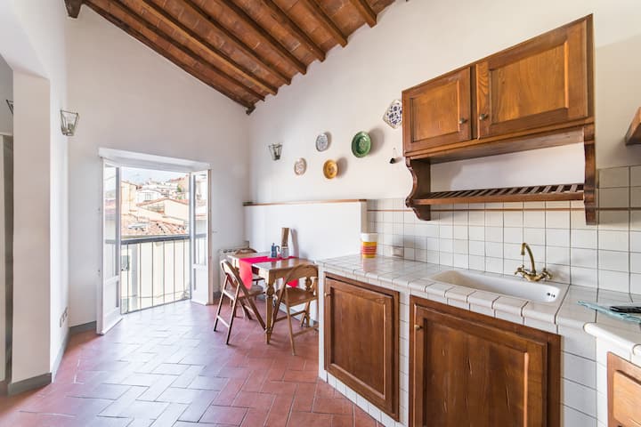 Mezzanine In Piazza Della Passera, Firenze - Florence