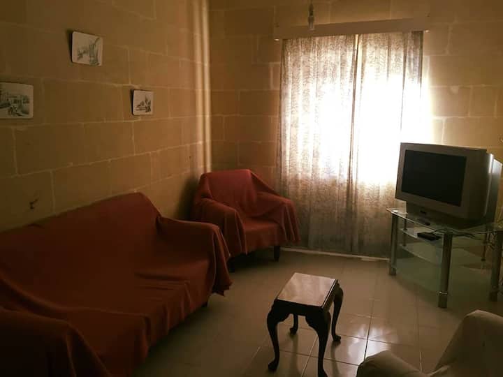 Marsalforn Gozo - Private Holiday Apartment - Malta