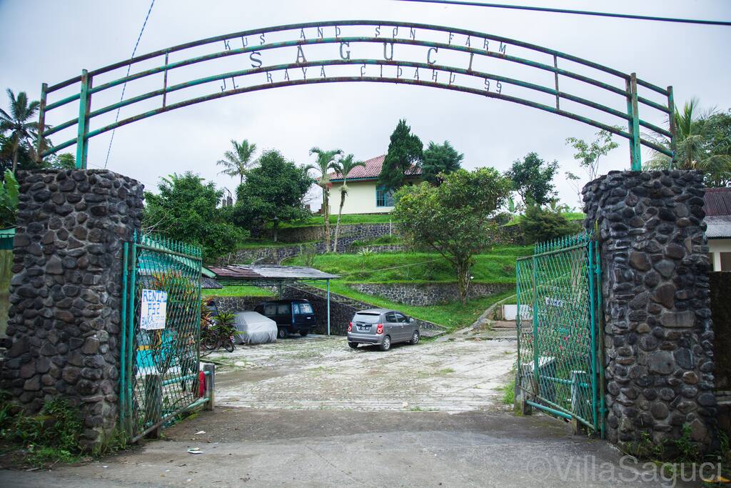 Lahan Parkir
