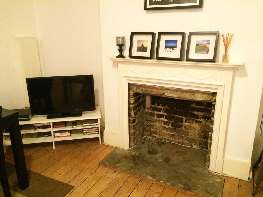 Cable TV, wireless internet and charm abound
