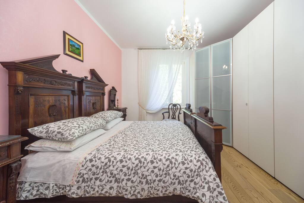 CAMERA CON LETTO 1800 E CABINA ARMADIO