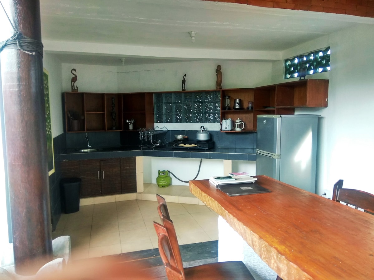 Villa in Ubud · 2 bedrooms · 2 beds · 2.5 private baths, comparable Airbnb