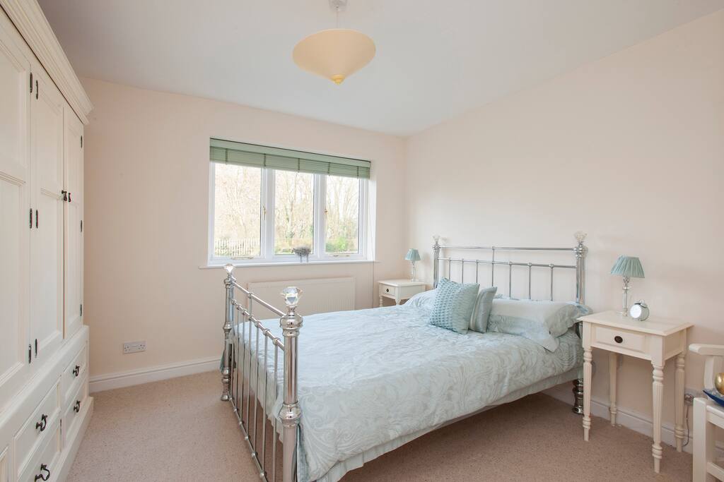 Bedroom 2 - double bed
