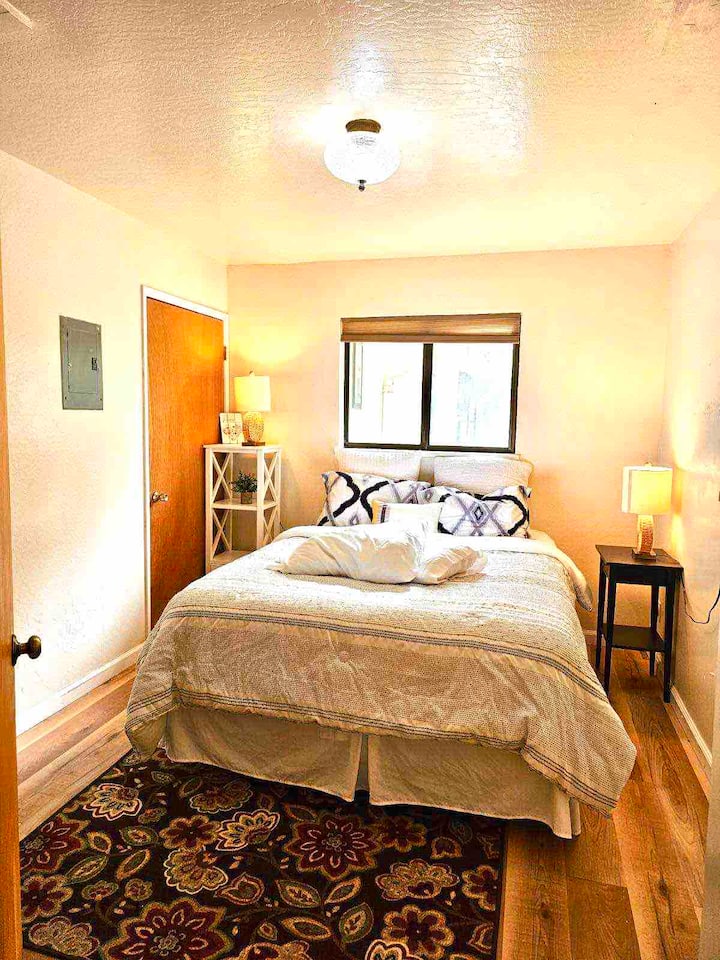 Трета спалня с двойно легло. 