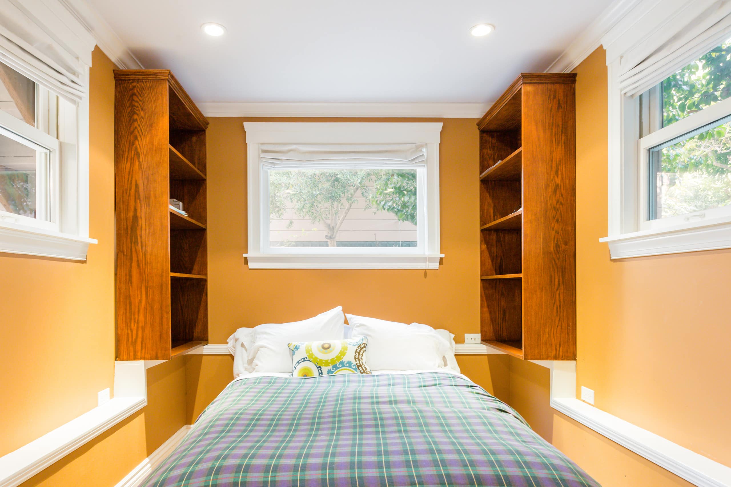 Home in San Francisco · ★4.97 · 7 bedrooms · 6 beds · 4 baths - Image 22