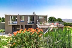 Stellar+Guest+Villa+on+exquisite+wine+farm