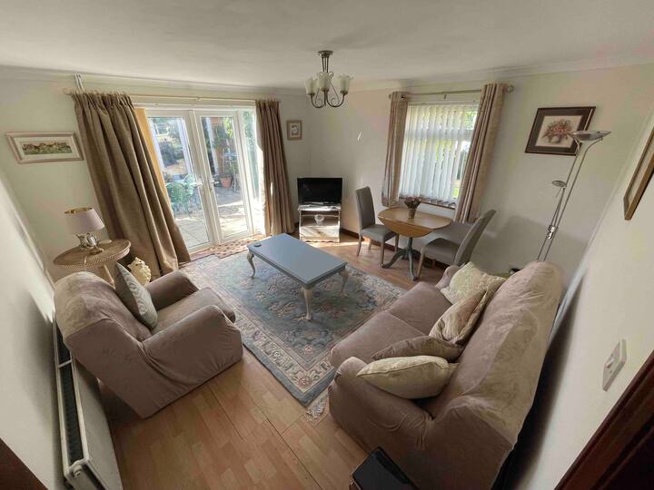 Top 10 Airbnb Vacation Rentals In Porthcawl, UK Updated 2024 Trip101