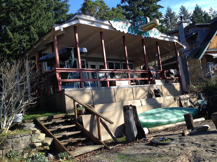 Front view of the cottage overlooking the beach
Canoe and lifejackets provided Hot Tub
Large deck for gathering