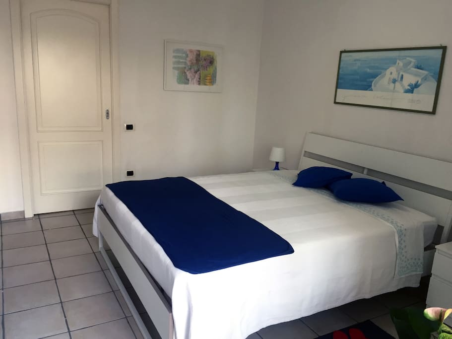 Blue room