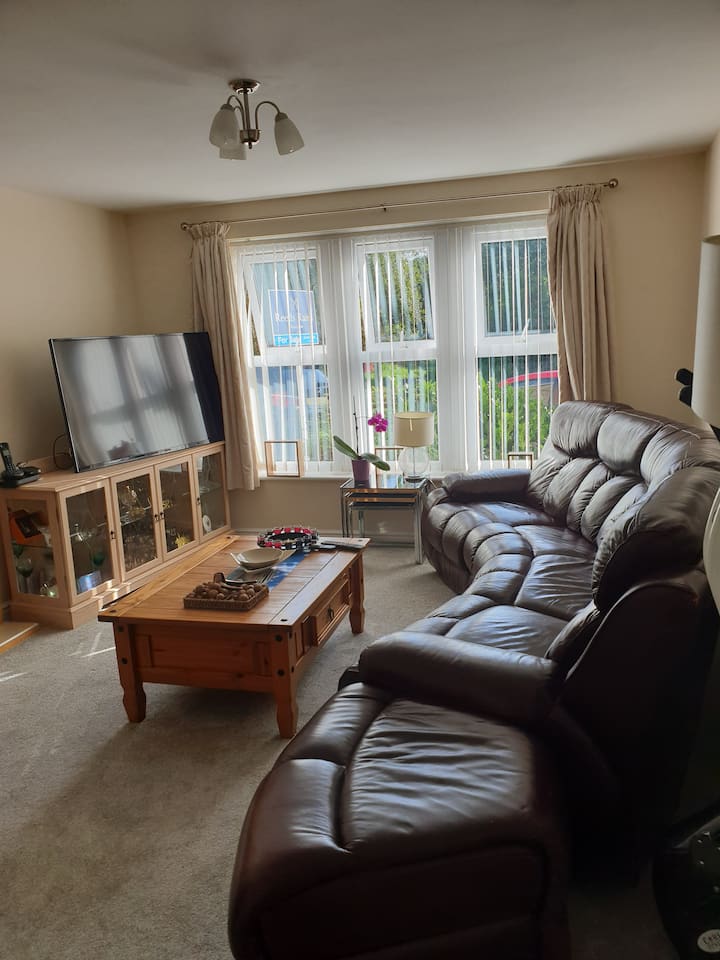 AshtoninMakerfield Vacation Rentals & Homes England, United Kingdom