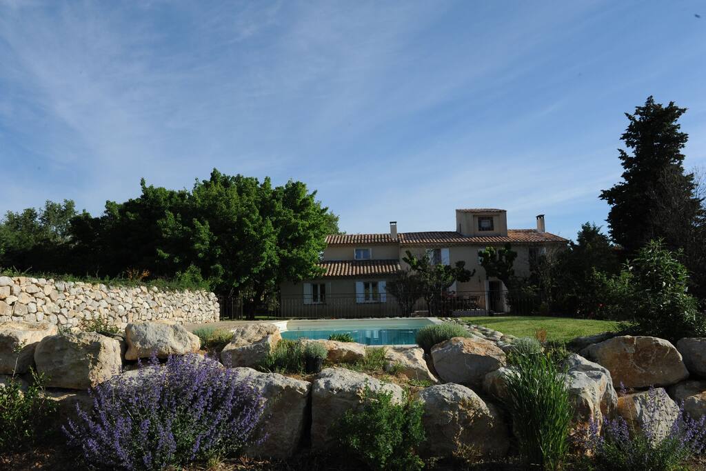 villa avec piscine