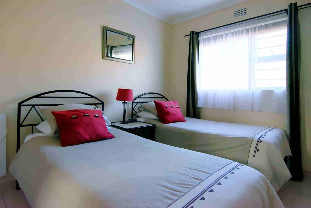 2nd bedroom