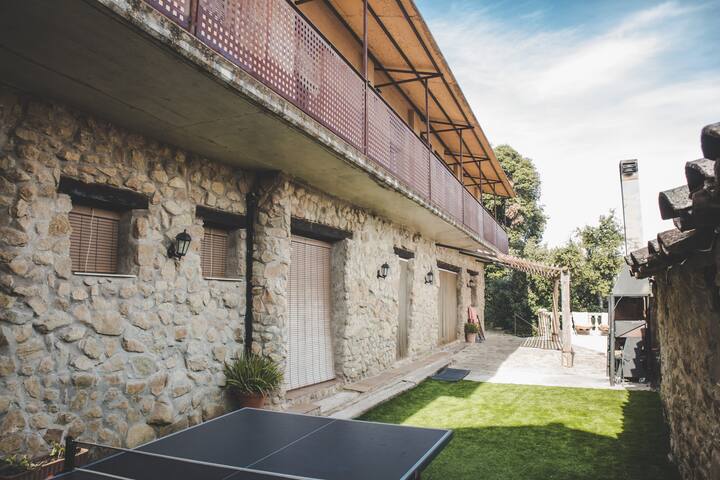 CASA RURAL, alquiler íntegro, maravillosas vistas gallery image 4