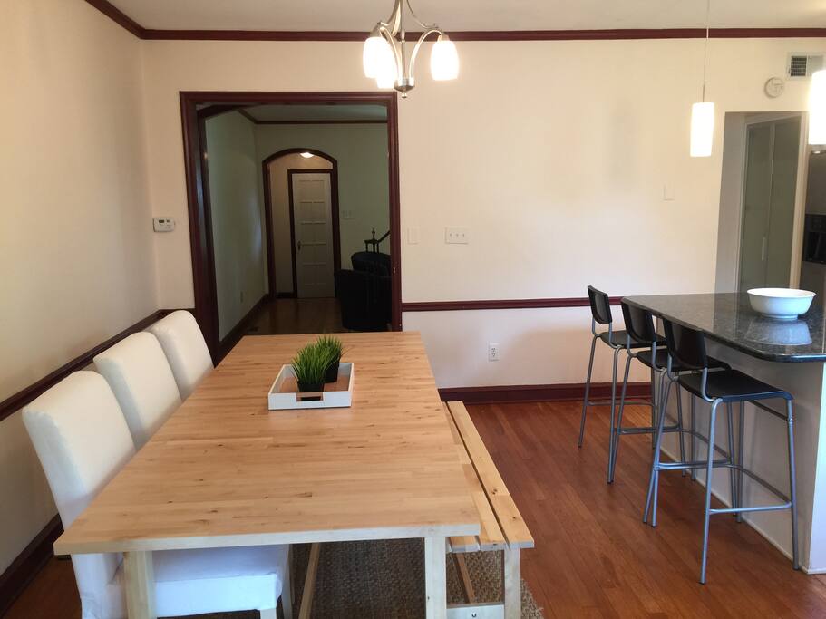 1L Dining Room