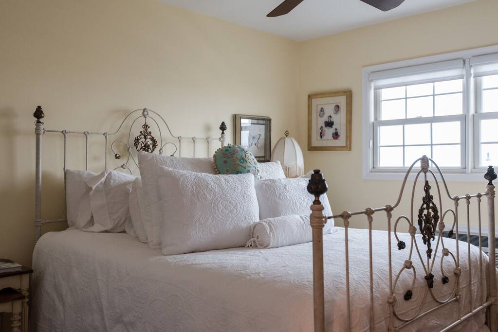 This is my room,sorry.