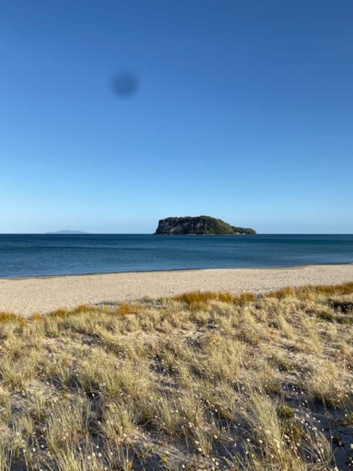 Whanga Beach Front Apartments for Rent in Whangamata, Waikato, New