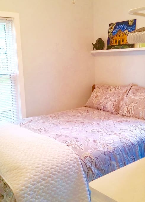 Bedroom #1