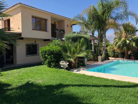 Finca Villa Traditional in El Albir, near the sea