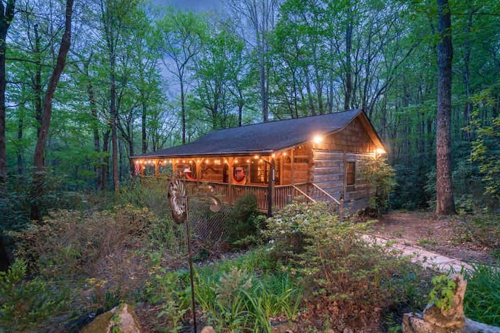 Unplug and Unwind: Your Guide to New Hampshire's Circle 9 Ranch