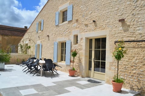 Large charming cottage in the countryside, eco-friendly