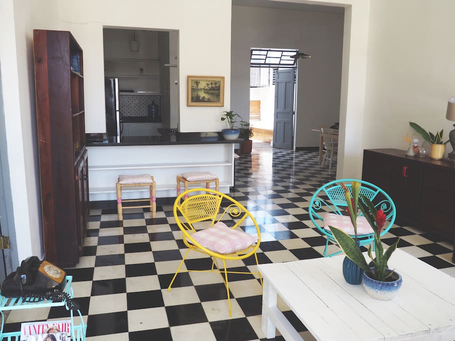 Amplia sala de estar
