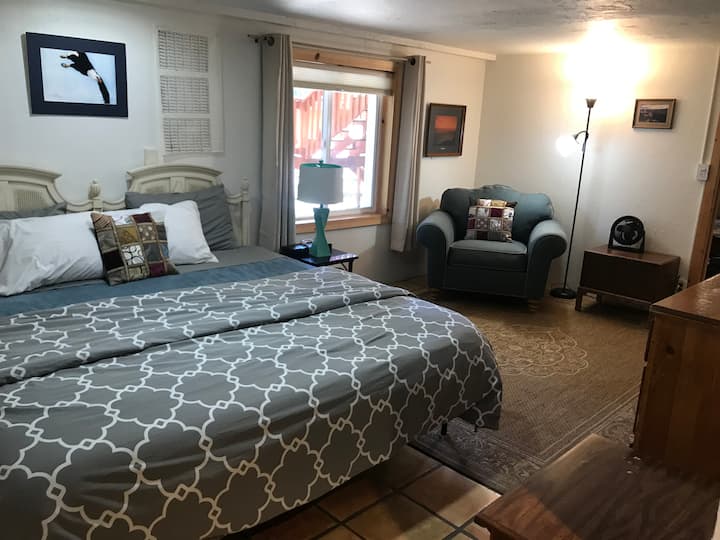 Rincón de lectura de la habitación