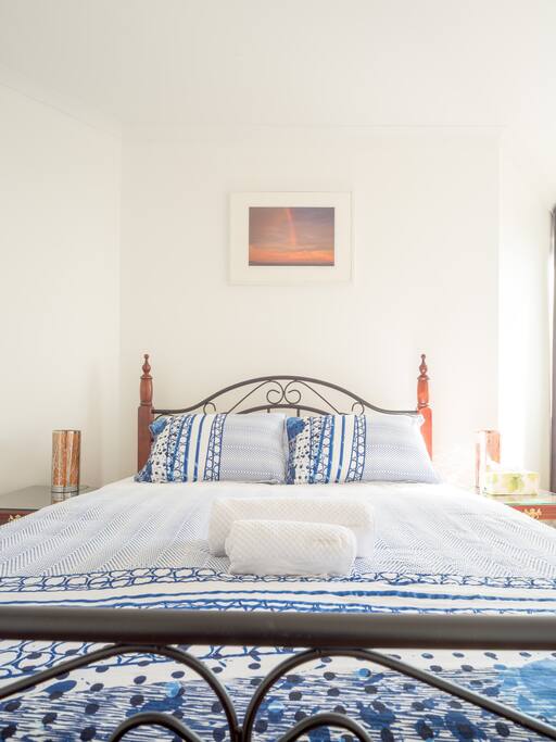 Main Bedroom with Queen Size Bed