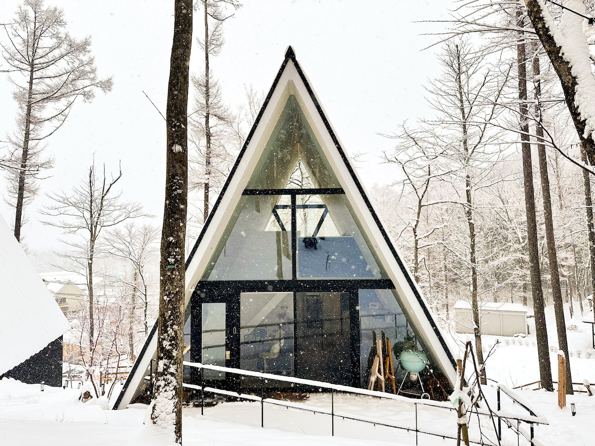 A Frame House, Lake Yamanaka the Mt. Fuji Area(S1) - Houses for