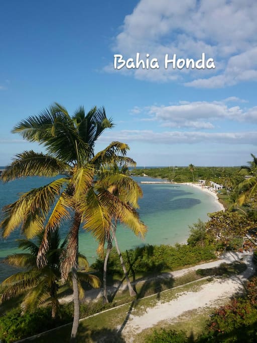Bahia Honda State Park and beach on gulf side 20 min. North!