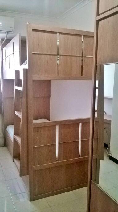 Second bedroom