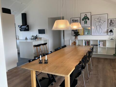 Newly renovated villa near the center in a beautiful natural area