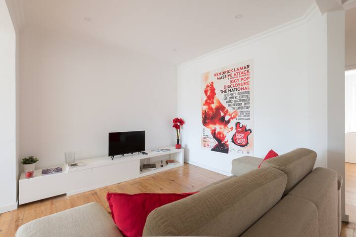 Exciting Lisbon Filipe da Mata gallery image 4