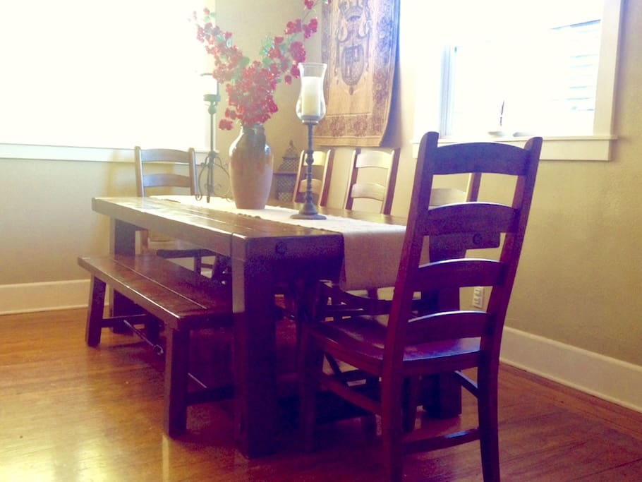 Dining Room with Table for Eight