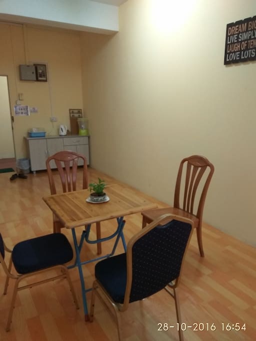 Kitchenette