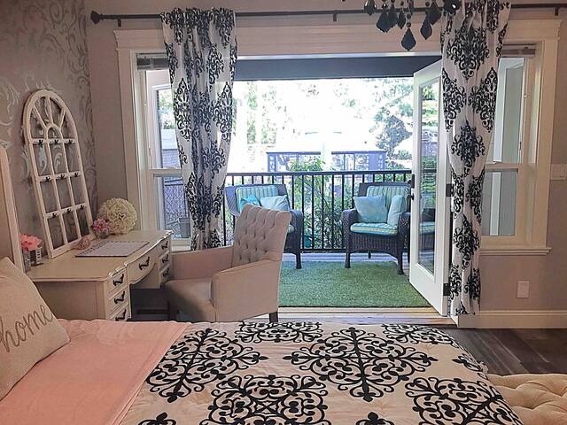 2 Bedroom LUX French Farmhouse