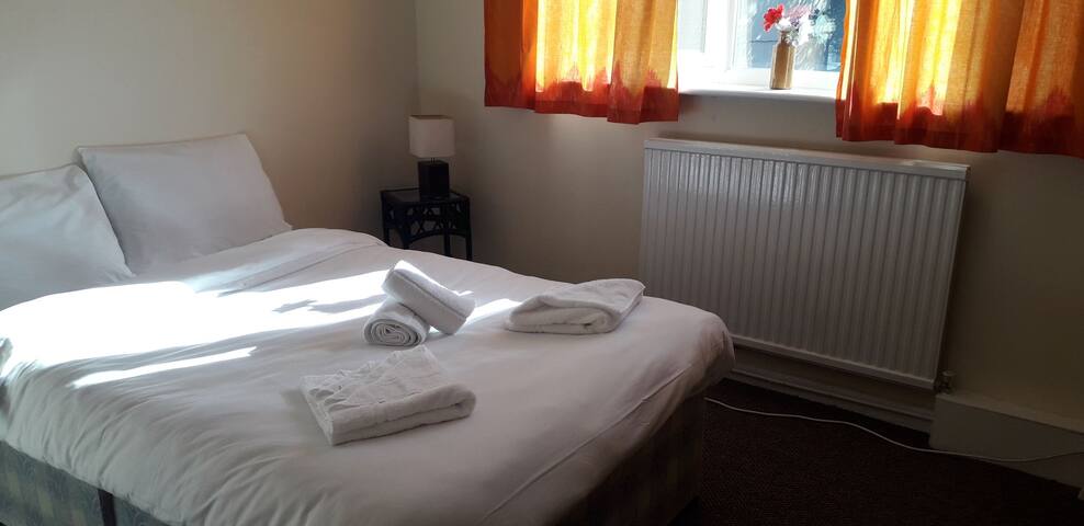 Green View GUEST House gallery image 2