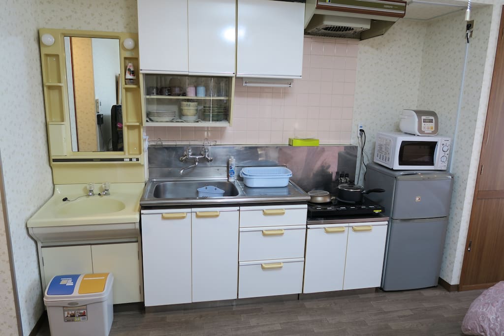 Enough space for enjoy cooking.