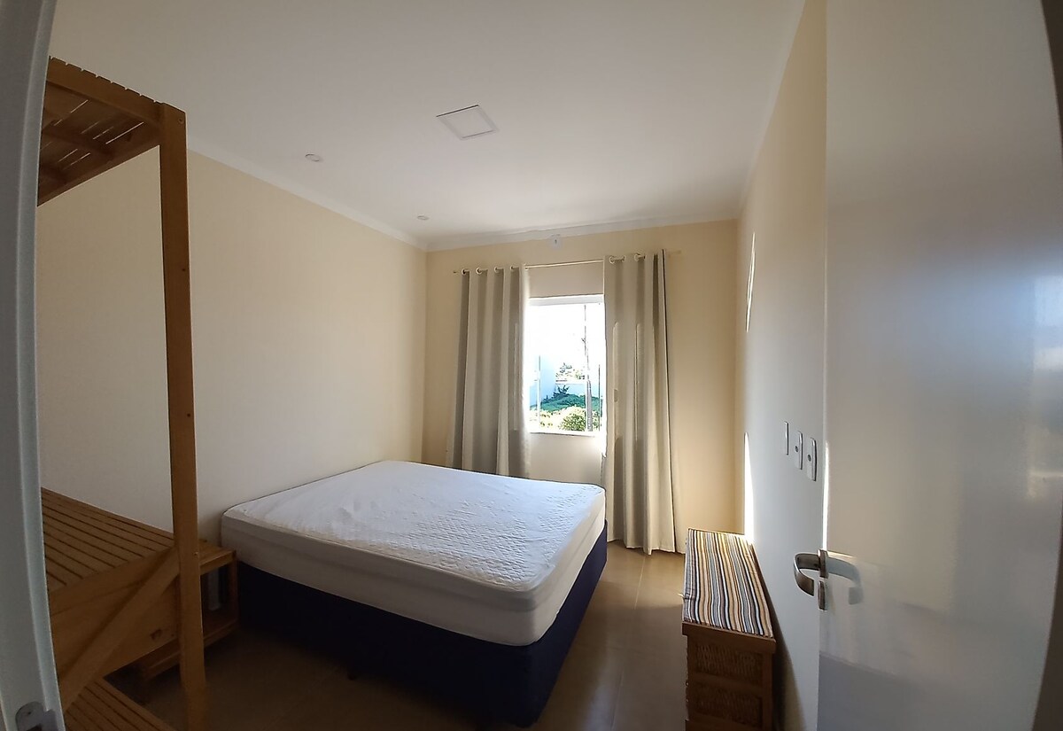 Dormitorio 3 - somier doble (con vista al mar)