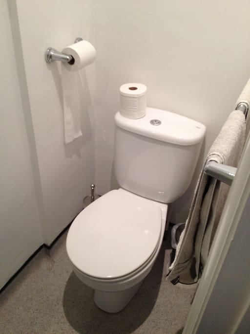En suite shower room - towels provided and changed twice a week